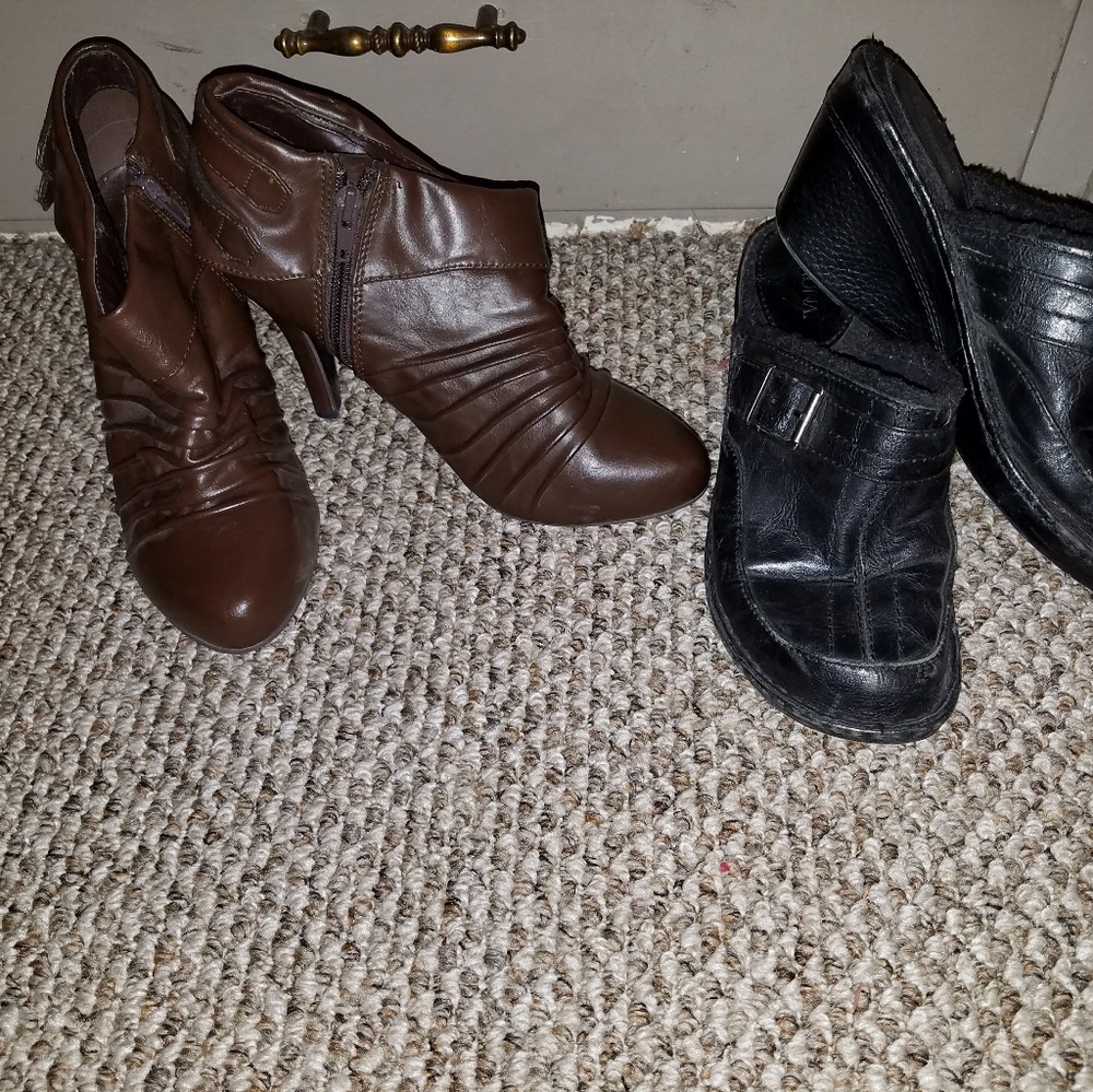 Boots - Picture 3 of 5
